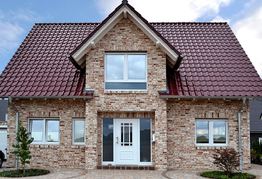 Частный дом с черепицей Monza Trentino