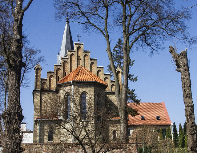 Костел в г. Клебарк Вельки с черепицей bornholm натуральной